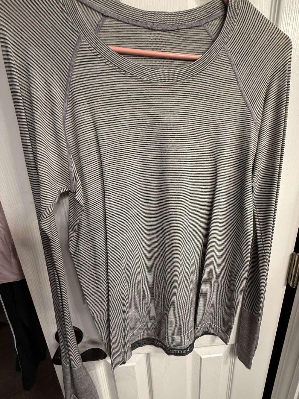 Lululemon Swiftly Tech size 10 Striped Long-Sleeve Gray/White